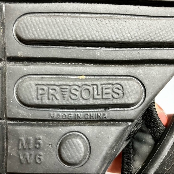 Gone for a run PR Soles Active recovery sandals size 6 - Picture 7 of 8